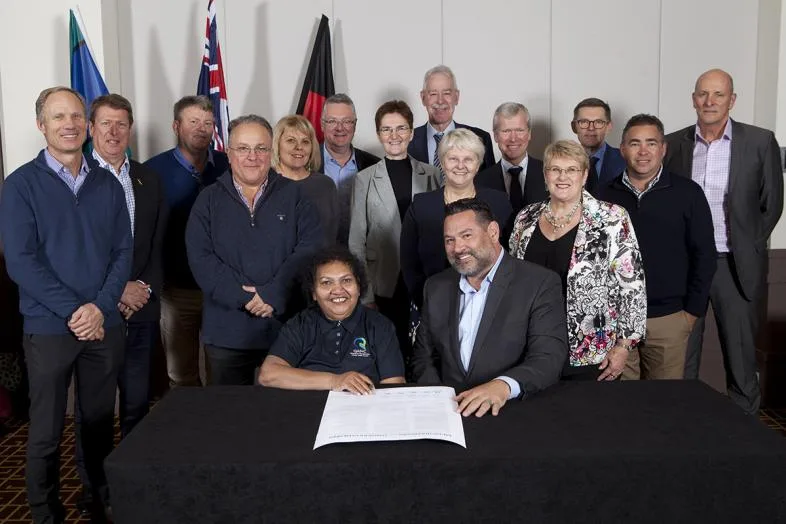 Queensland PHNs sign historic Australian agreement to improve Indigenous health in Queensland